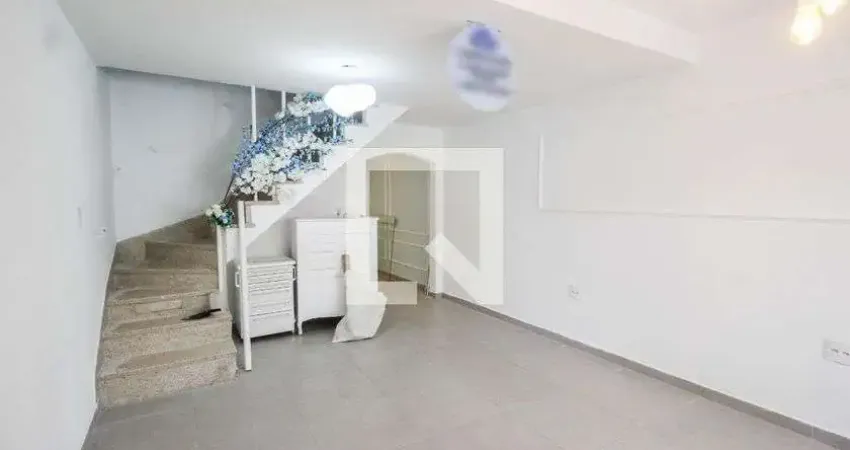 Casa para Aluguel - Santana, 2 Quartos,  120 m² - São Paulo