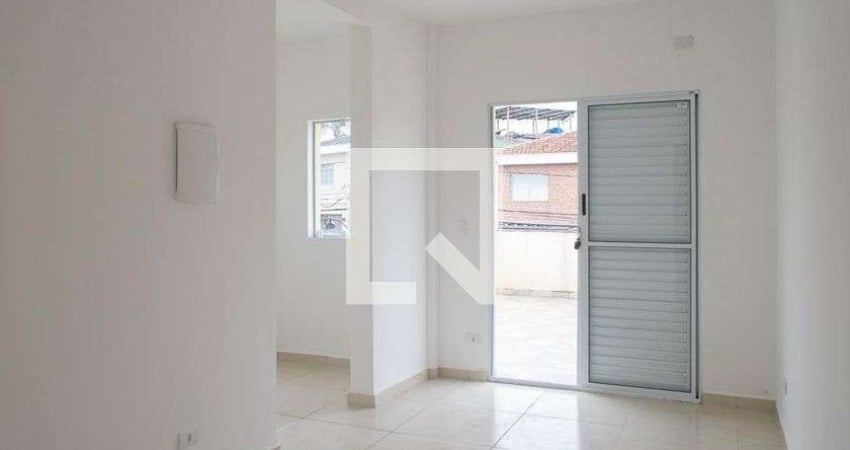 Casa para Aluguel - Vila Dionísia, 2 Quartos,  110 m² - São Paulo