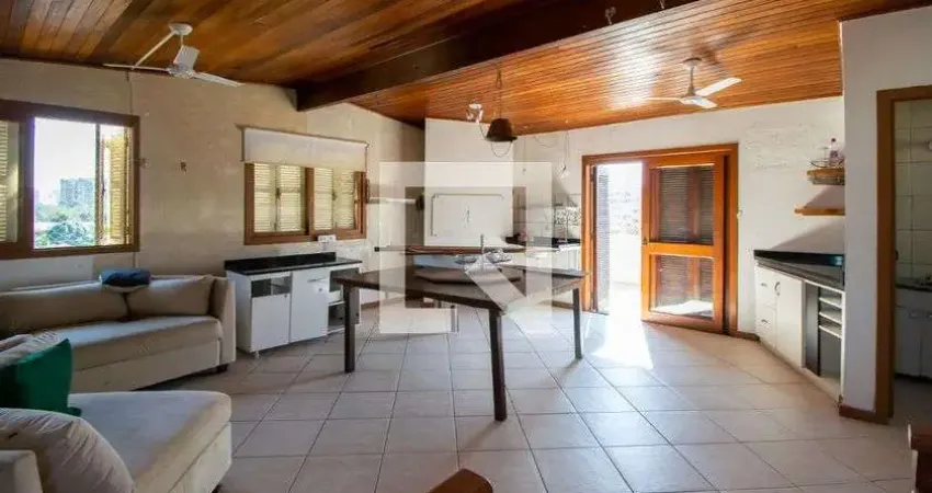 Cobertura para Aluguel - Azenha, 3 Quartos,  150 m² - Porto Alegre