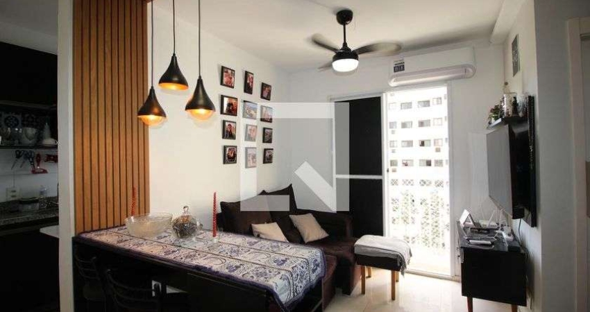 Apartamento para Aluguel - Jacarepaguá, 2 Quartos,  53 m² - Rio de Janeiro