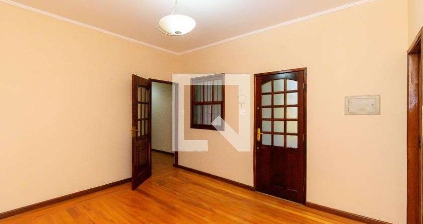 Casa para Aluguel - Liberdade, 2 Quartos,  128 m² - São Paulo