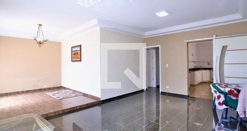 Casa para Aluguel - Mooca, 2 Quartos,  270 m² - São Paulo