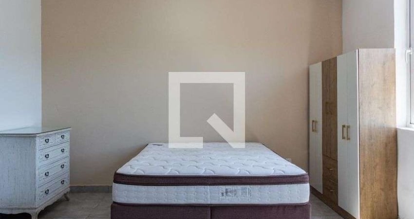 Kitnet / Stúdio para Aluguel - Camaquã, 1 Quarto,  55 m² - Porto Alegre