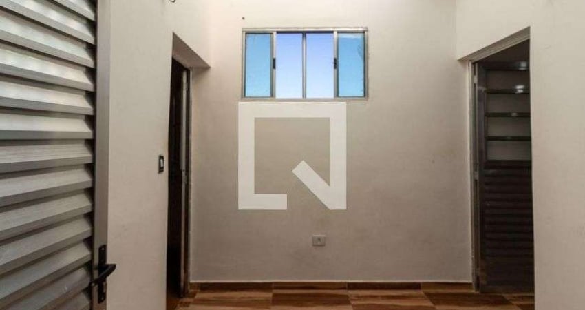 Casa para Aluguel - Vila Romano, 2 Quartos,  50 m² - São Paulo