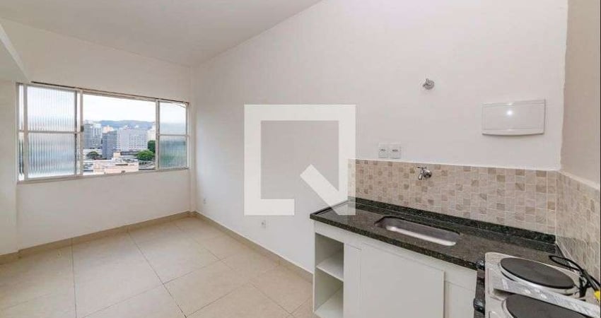 Kitnet / Stúdio para Aluguel - Carlos Prates, 1 Quarto,  15 m² - Belo Horizonte