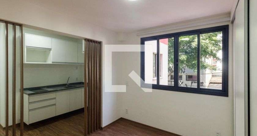 Kitnet / Stúdio para Aluguel - Santa Cecília, 1 Quarto,  24 m² - São Paulo