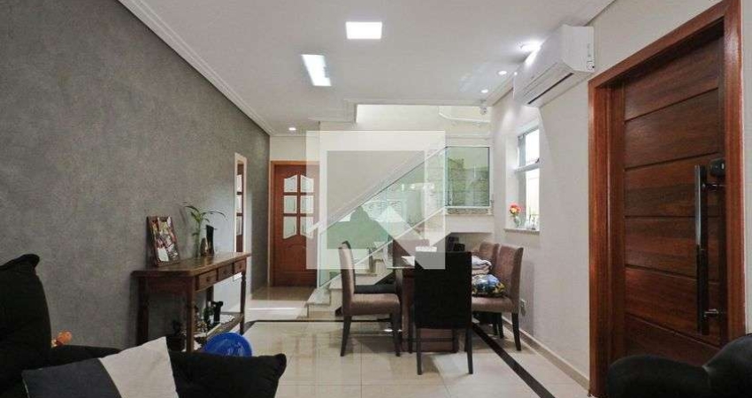Casa para Aluguel - Jardim Marisa, 3 Quartos,  180 m² - São Paulo