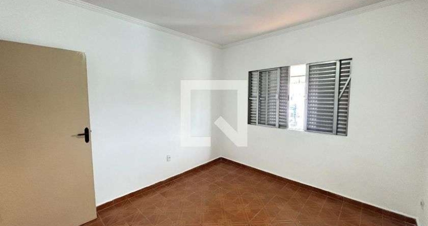 Casa para Aluguel - Jardim Santa Cristina, 1 Quarto,  35 m² - Santo André