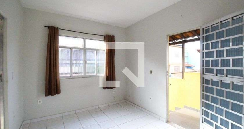 Casa para Aluguel - Pechincha, 2 Quartos,  70 m² - Rio de Janeiro