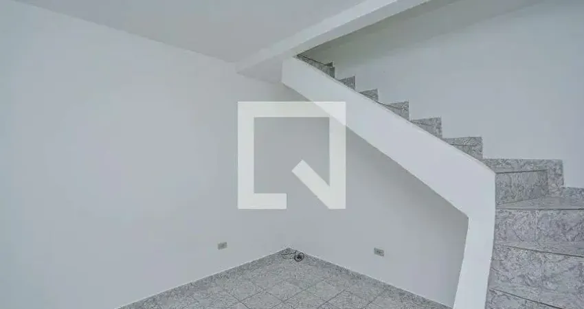 Casa para Aluguel - Rio Bonito, 1 Quarto,  42 m² - São Paulo