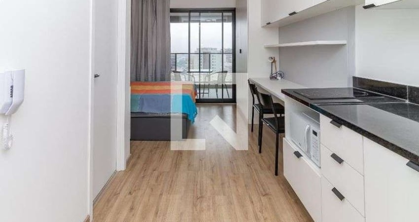 Kitnet / Stúdio para Aluguel - Vila Pompéia, 1 Quarto,  27 m² - São Paulo