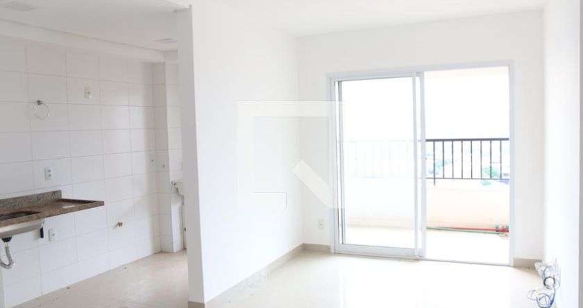 Apartamento para Aluguel - Setor dos Funcionários, 3 Quartos,  83 m² - Goiânia
