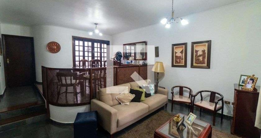 Casa para Aluguel - Jabaquara, 3 Quartos,  200 m² - São Paulo