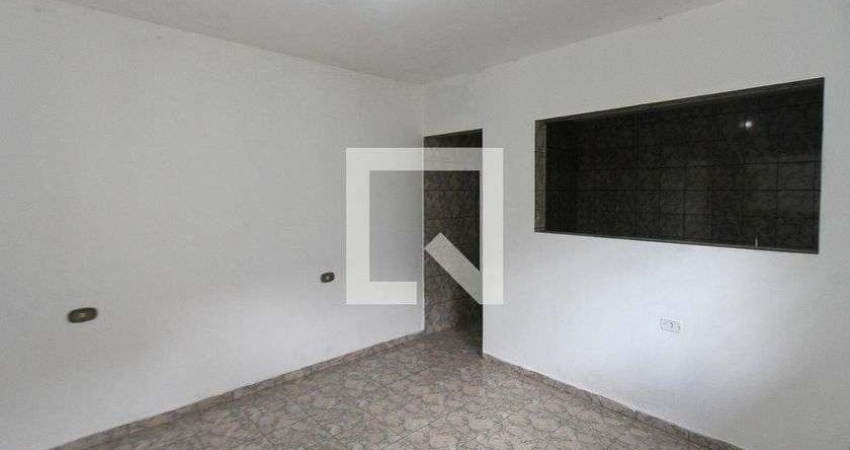 Casa para Aluguel - Sapopemba, 1 Quarto,  65 m² - São Paulo