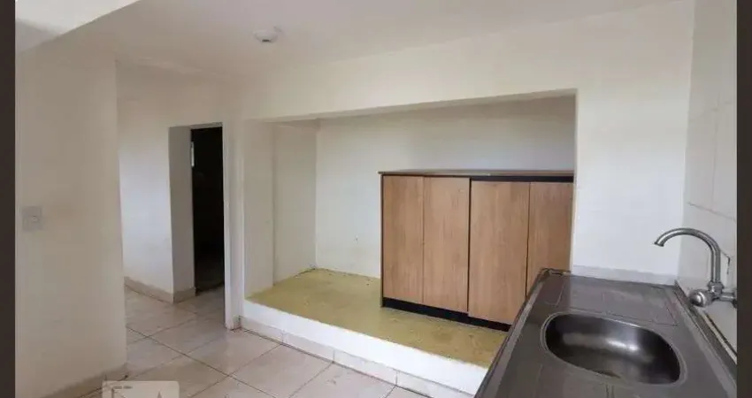 Casa para Aluguel - Butantã, 1 Quarto,  35 m² - São Paulo