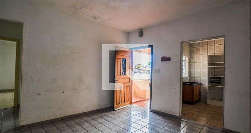 Casa para Aluguel - Parque João Ramalho, 2 Quartos,  65 m² - Santo André
