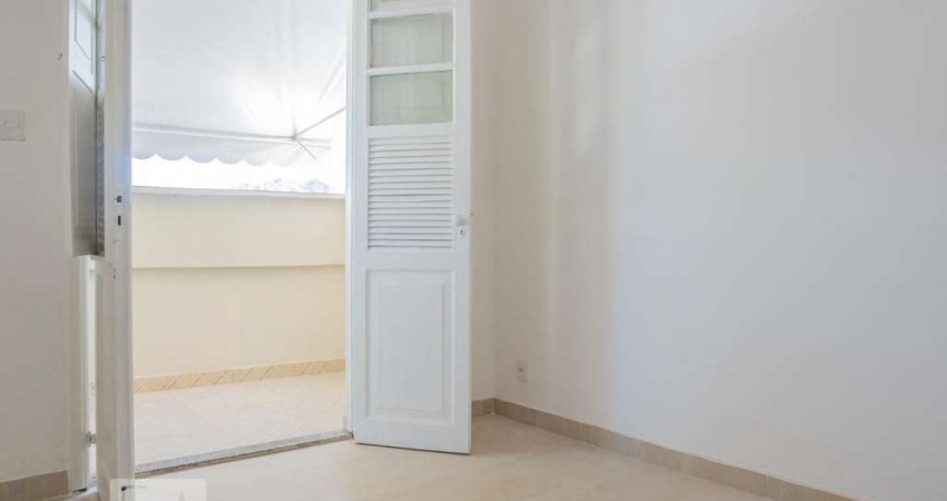 Cobertura para Aluguel - Centro, 1 Quarto,  60 m² - Rio de Janeiro