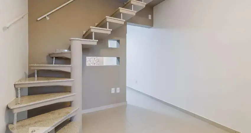 Casa para Aluguel - Vila Carrão, 2 Quartos,  54 m² - São Paulo