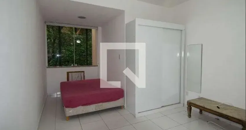 Apartamento para Aluguel - Copacabana, 1 Quarto,  30 m² - Rio de Janeiro