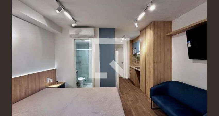 Apartamento para alugar na Avenida Adolfo Pinheiro, Santo Amaro, São Paulo