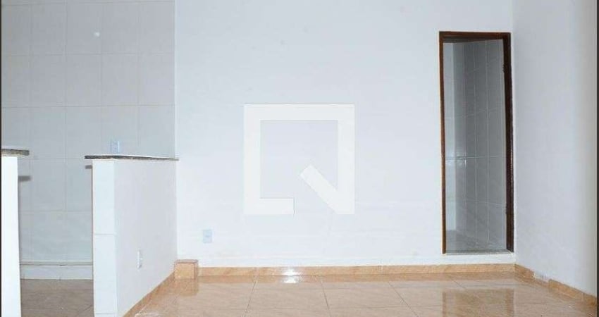 Casa para Aluguel - Jardim Vitória, 2 Quartos,  75 m² - Belo Horizonte