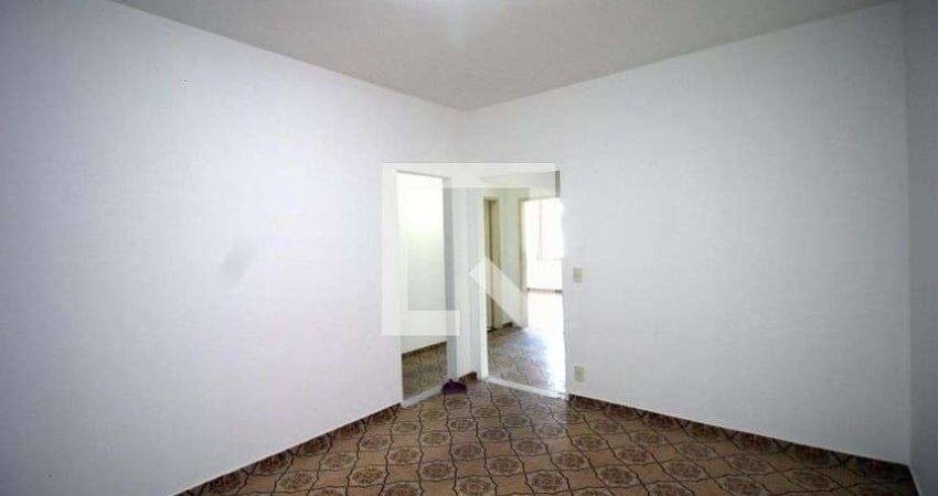 Casa para Aluguel - Olaria, 4 Quartos,  480 m² - Rio de Janeiro