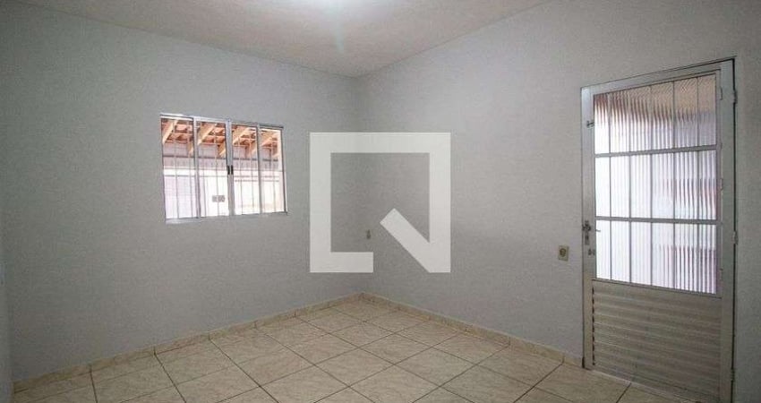 Casa para Aluguel - Parque Vitória Regia, 3 Quartos,  250 m² - Sorocaba