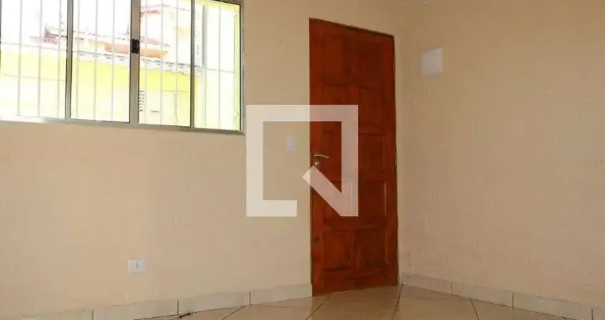Casa para Aluguel - Vila Mazzei, 2 Quartos,  70 m² - São Paulo