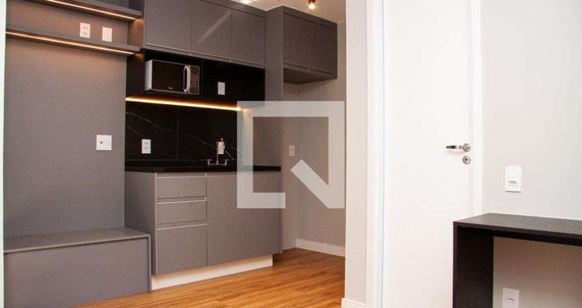 Kitnet / Stúdio para Aluguel - Vila Pompéia, 1 Quarto,  21 m² - São Paulo