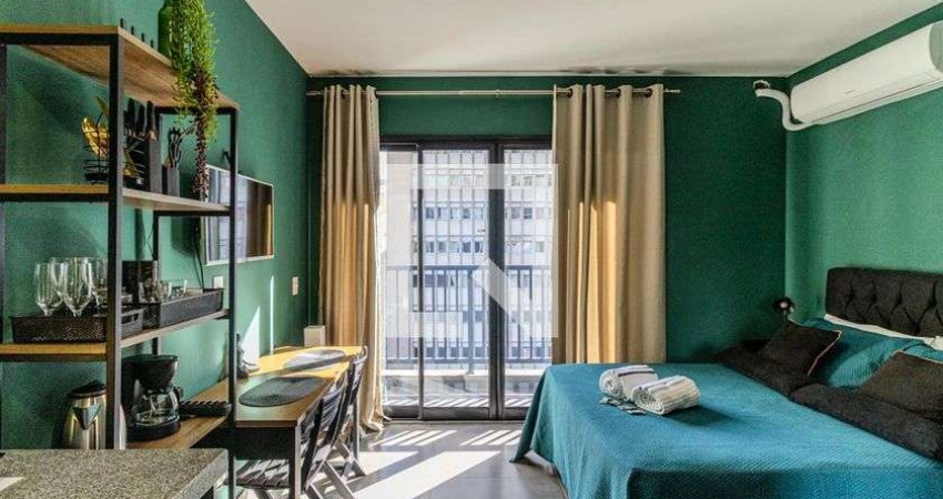 Kitnet / Stúdio para Aluguel - Santa Cecília, 1 Quarto,  22 m² - São Paulo