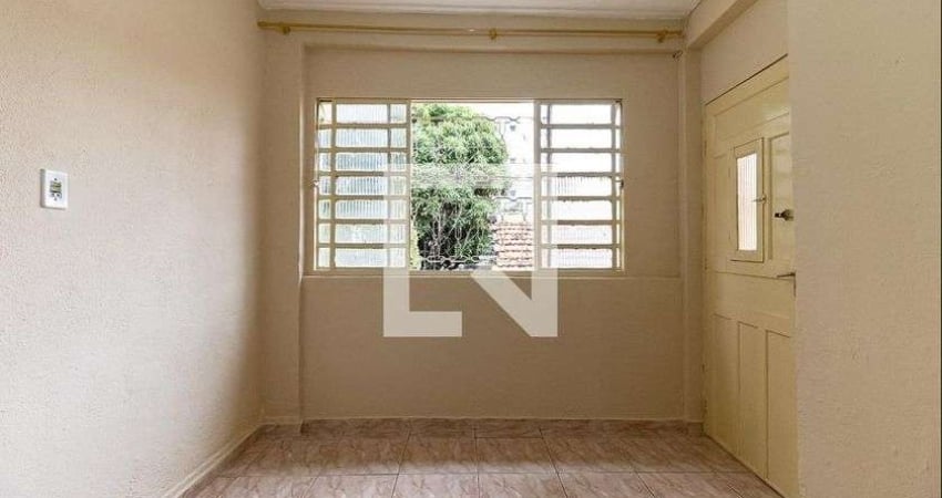 Casa para Aluguel - Bosque da Saúde, 2 Quartos,  45 m² - São Paulo