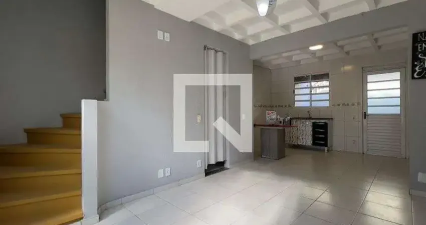 Casa / Sobrado em Condomínio para Aluguel - Vila Nova Bonsucesso, 2 Quartos,  60 m² - Guarulhos