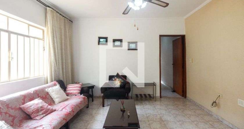 Casa para Aluguel - Vila Esperança, 2 Quartos,  108 m² - São Paulo