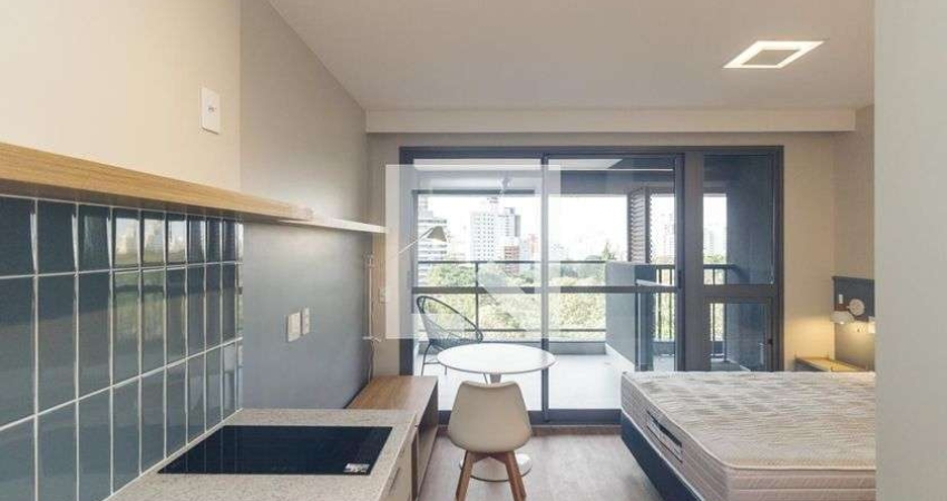 Kitnet / Stúdio para Aluguel - Higienópolis, 1 Quarto,  30 m² - São Paulo
