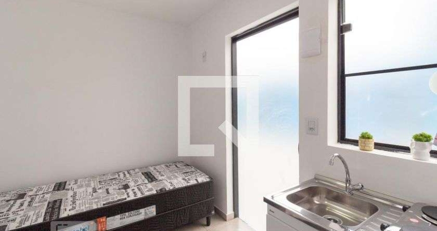 Kitnet / Stúdio para Aluguel - Cipava, 1 Quarto,  10 m² - Osasco