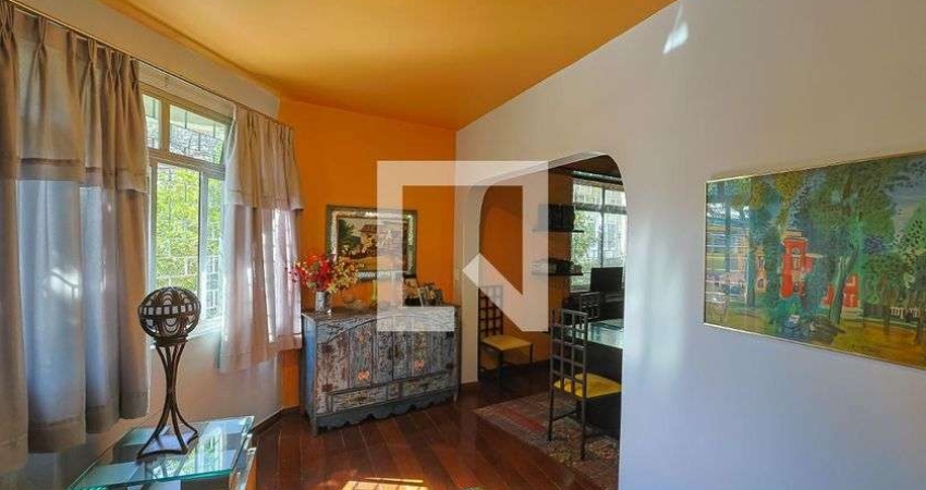 Apartamento para Aluguel - Santo Antônio, 3 Quartos,  110 m² - Belo Horizonte