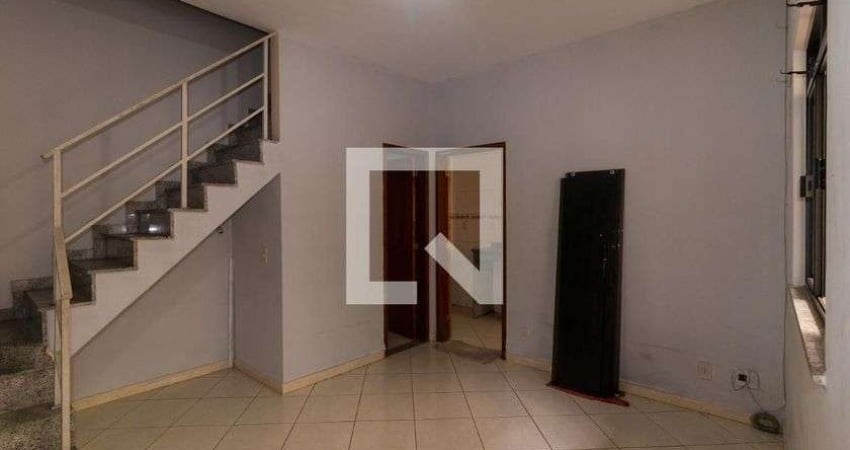 Casa para Aluguel - Bento Ribeiro, 2 Quartos,  73 m² - Rio de Janeiro