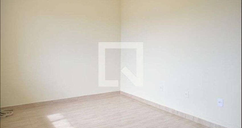 Casa para Aluguel - Campo Grande, 3 Quartos,  102 m² - Rio de Janeiro
