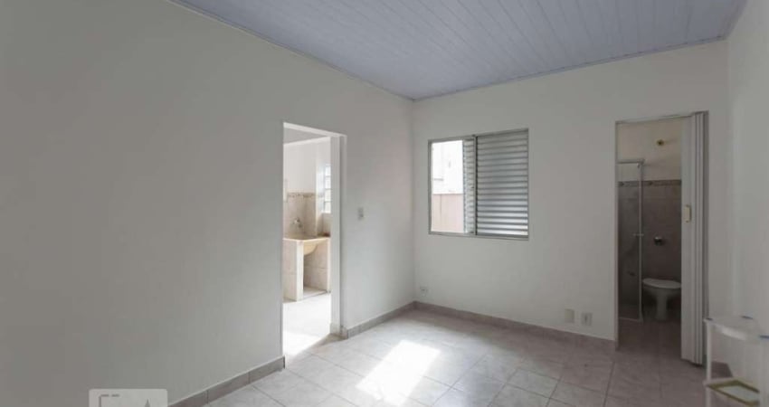 Casa para Aluguel - Ipiranga, 1 Quarto,  50 m² - São Paulo