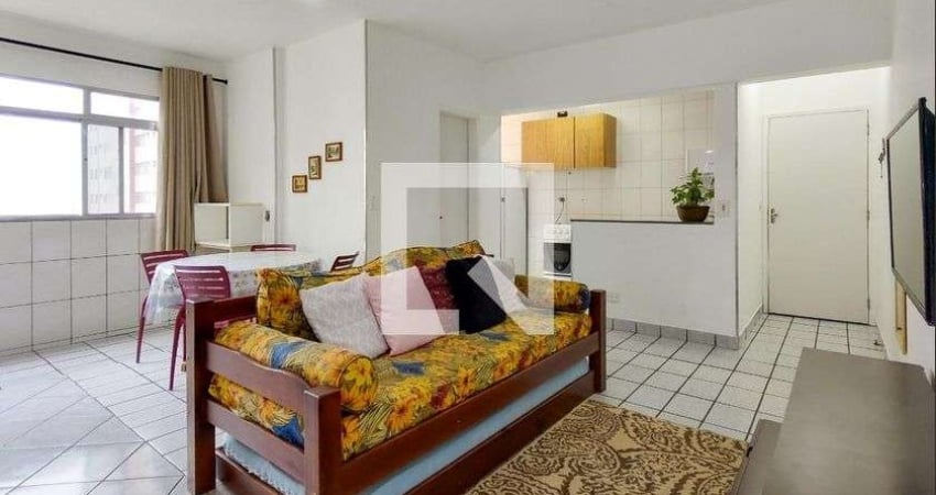 Apartamento para Aluguel - Guilhermina, 2 Quartos,  40 m² - Praia Grande