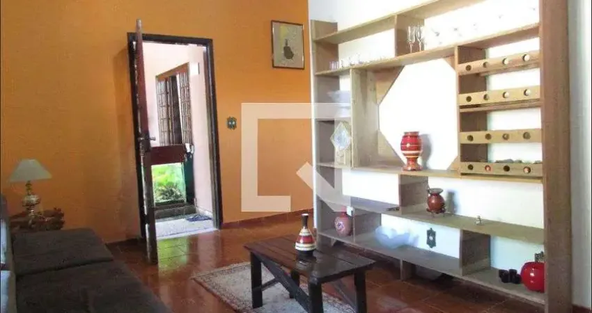 Casa para Aluguel - Campo Grande, 4 Quartos,  160 m² - Rio de Janeiro
