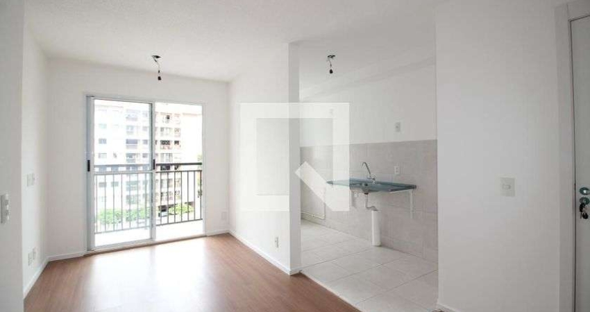Apartamento para Aluguel - Taquara, 2 Quartos,  47 m² - Rio de Janeiro