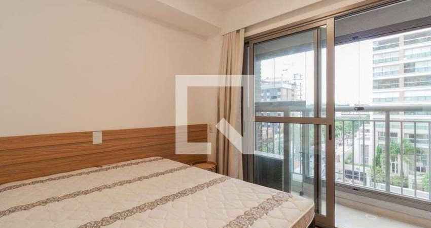 Kitnet / Stúdio para Aluguel - Moema, 1 Quarto,  20 m² - São Paulo