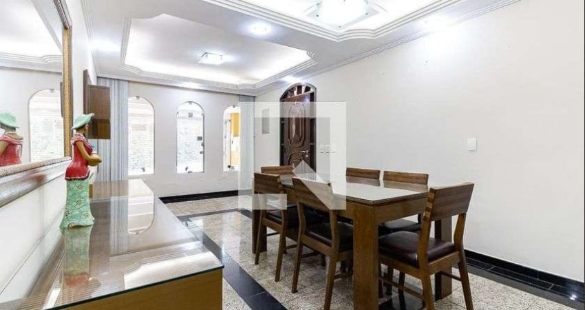 Casa para Aluguel - Jardim Santa Emília, 3 Quartos,  200 m² - São Paulo