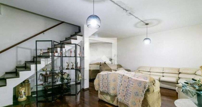Casa para Aluguel - Vila Carrão, 3 Quartos,  350 m² - São Paulo