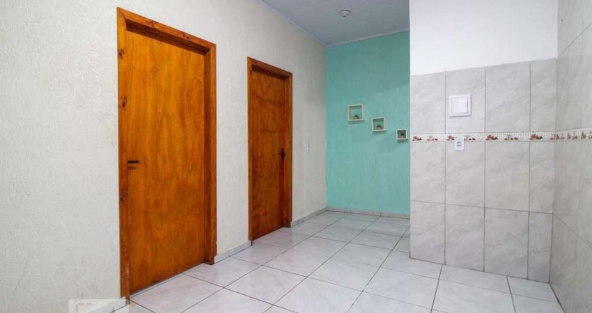 Casa para Aluguel - Sarandi, 2 Quartos,  48 m² - Porto Alegre