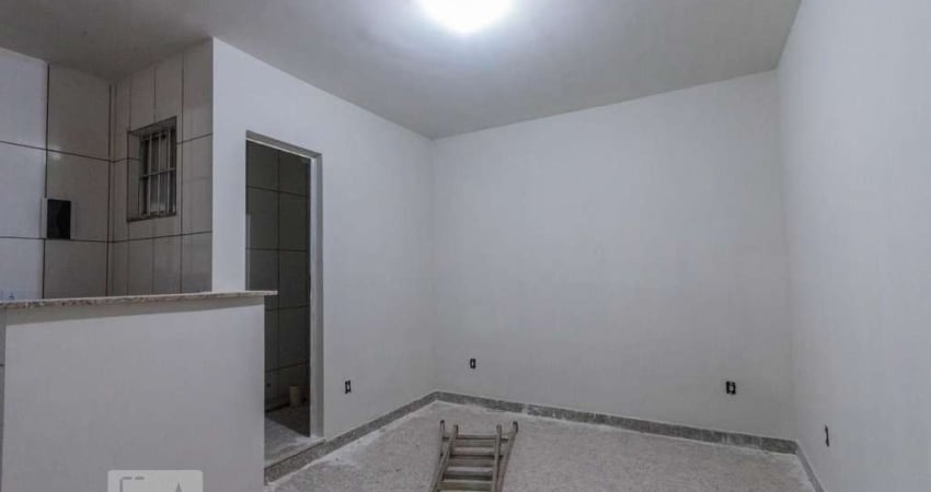 Kitnet / Stúdio para Aluguel - Planalto, 1 Quarto,  20 m² - Belo Horizonte
