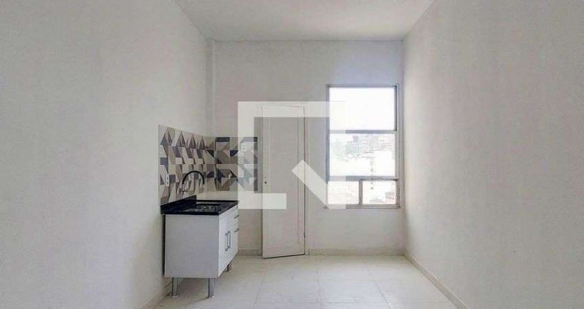 Apartamento para alugar na Rua Marcílio Dias, Centro, Rio de Janeiro