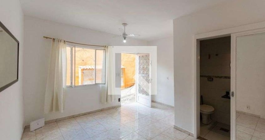 Casa para Aluguel - São Cristóvão, 2 Quartos,  70 m² - Rio de Janeiro