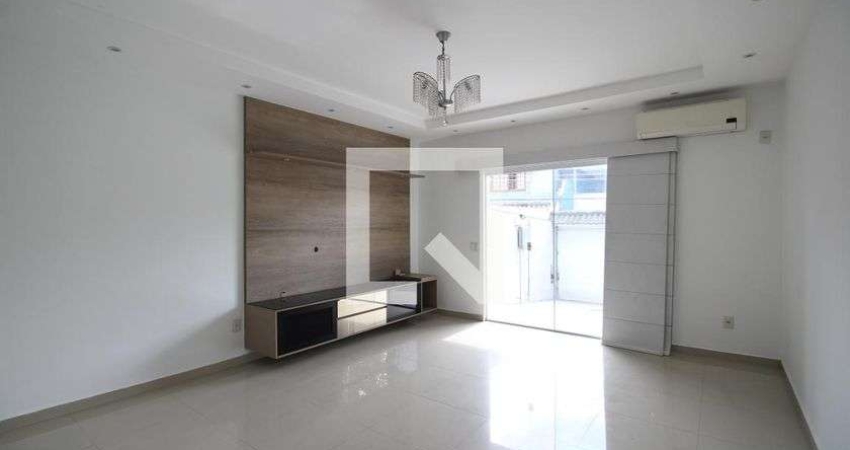 Casa / Sobrado em Condomínio para Aluguel - Freguesia , 3 Quartos,  128 m² - Rio de Janeiro